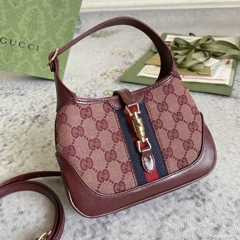 Fashionrepsfam ru 2112DJ0105 Bags Gucci 0613